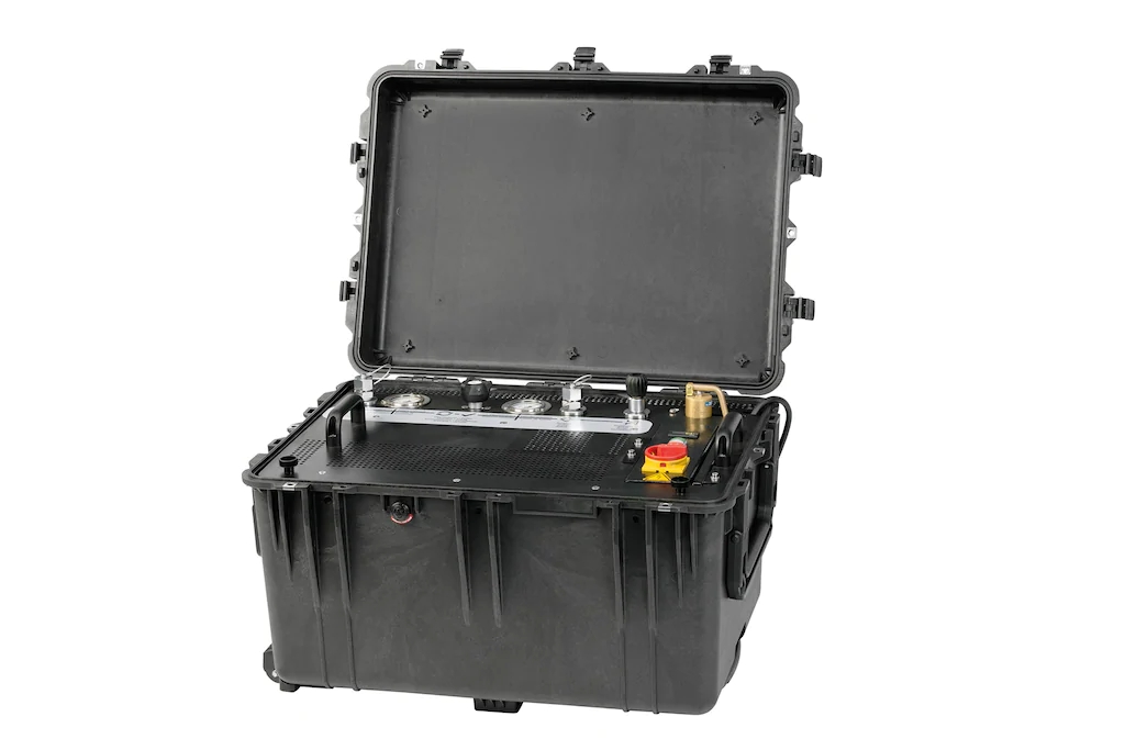 <b>Dräger DOB 200 ECO高度便攜的高效充氣站</b>